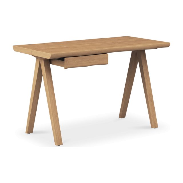 Arri Living Desk