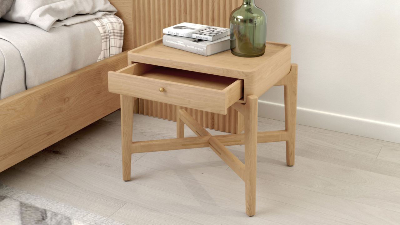 Hiro Nightstand
