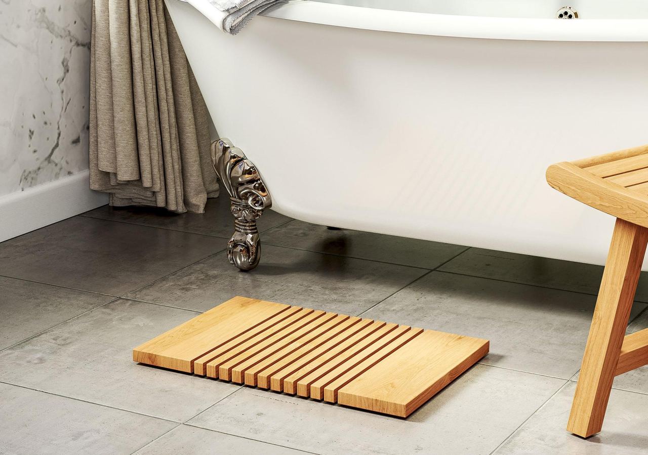 Classic Teak Mat in a furnished room
