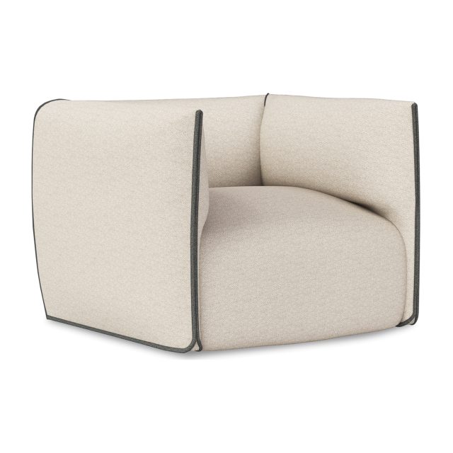 Yola Armchair